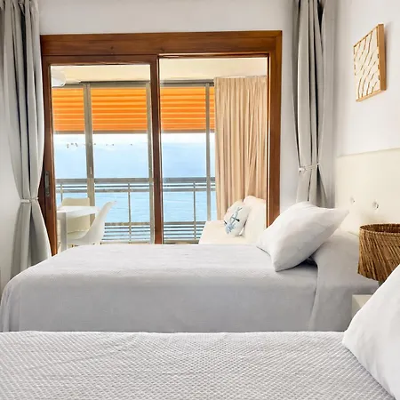 Despierta Frente Al Mar Primera Linea Playa Levante-parking Incluido-edificio Cachirulo *